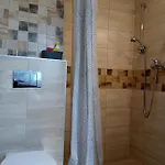 בית אירוח Aquila Goscinne *