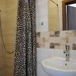 בית אירוח Aquila Goscinne מיילנו