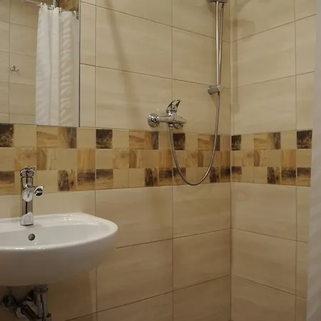 홈스테이 Aquila Goscinne *