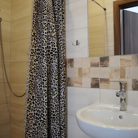 홈스테이 Aquila Goscinne 미엘노